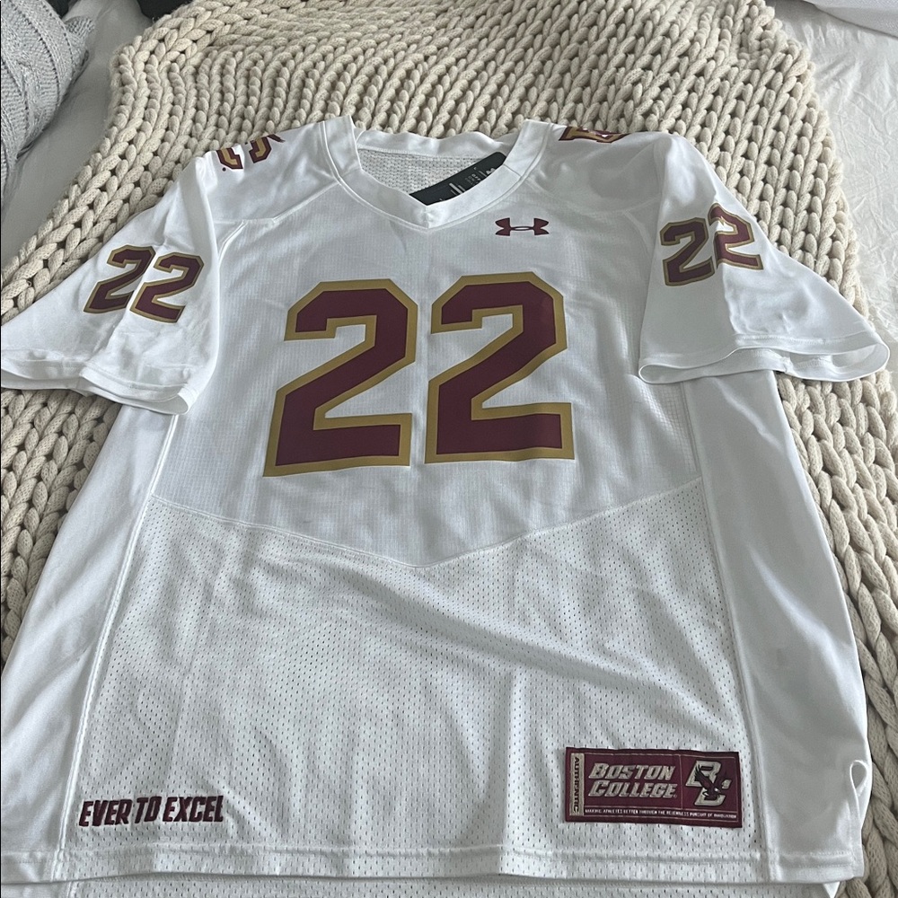 Boston College Football jersey🏈 #22 ~Doug Flutie